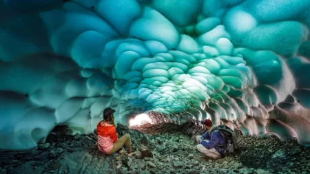 Túneles de Hielo Azul