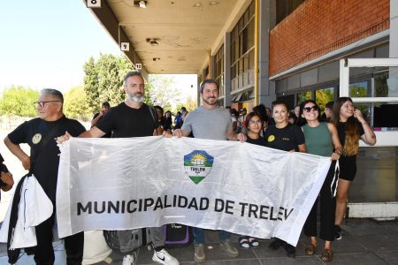 Follil Mapu en festival Cosquín