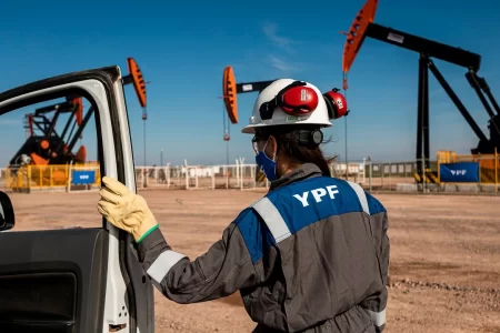 Retiros voluntarios por YPF