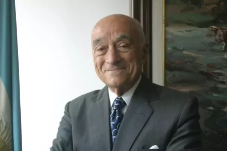 Muere fundador Grupo Petersen