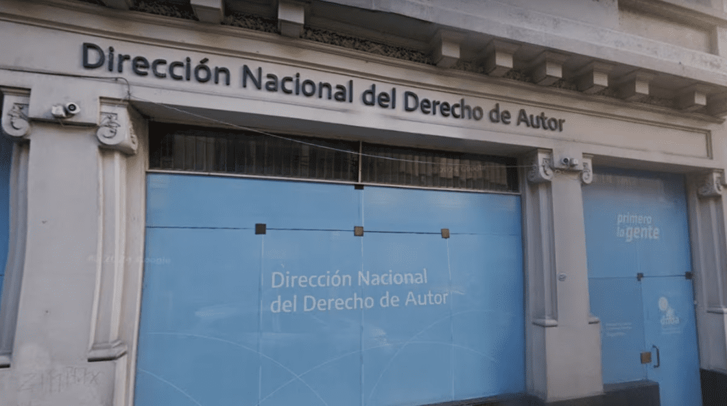 Cambio derechos autor