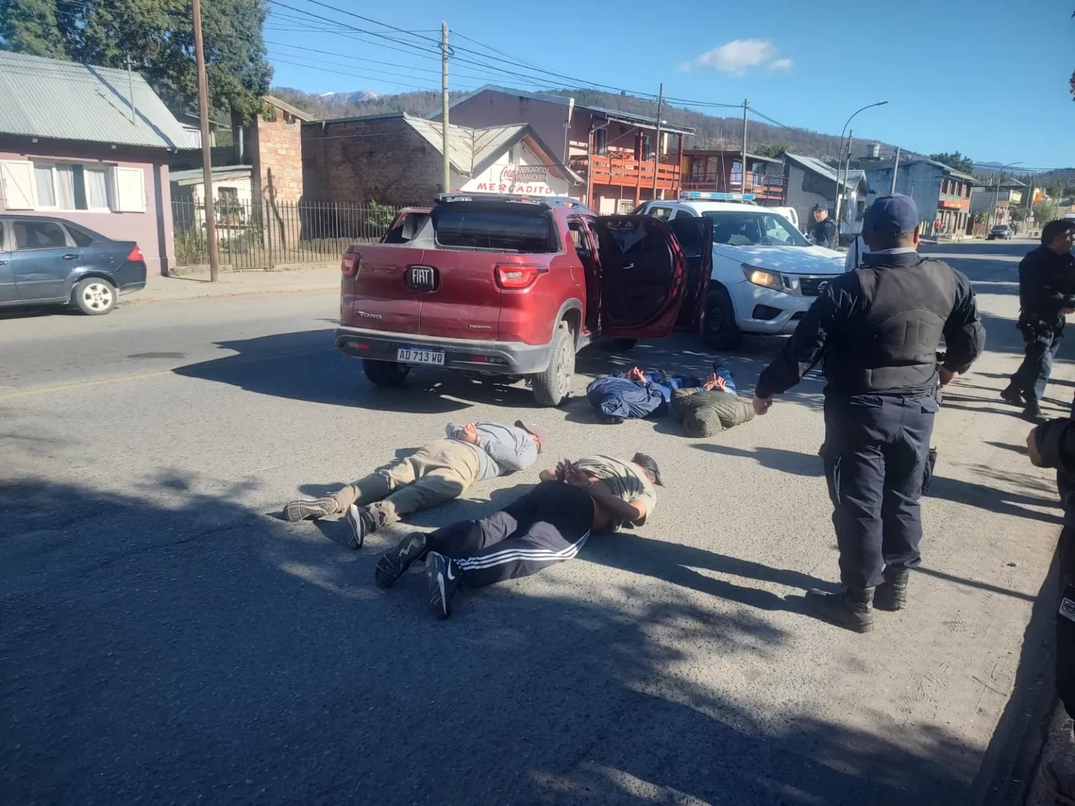 Camioneta robada en Trelew