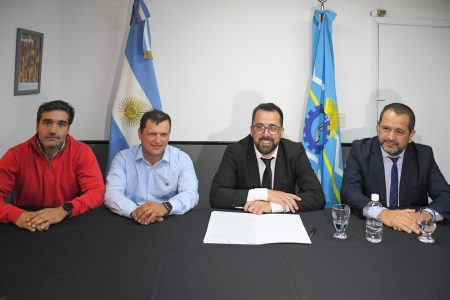 Obras adoquinado Esquel escuelas