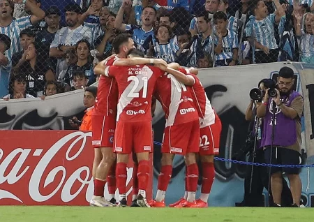 Racing golpe anímico