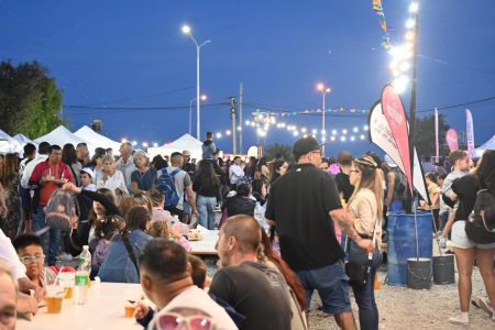 Madryn Comestible frente al mar