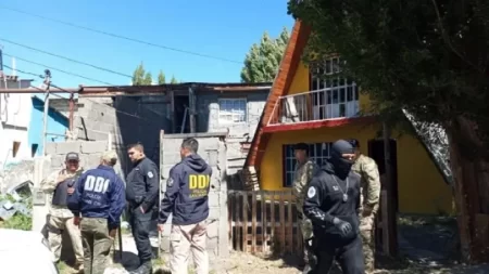 Mujer detenida Perito Moreno