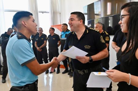 La Policía de Chubut se profesionalizó