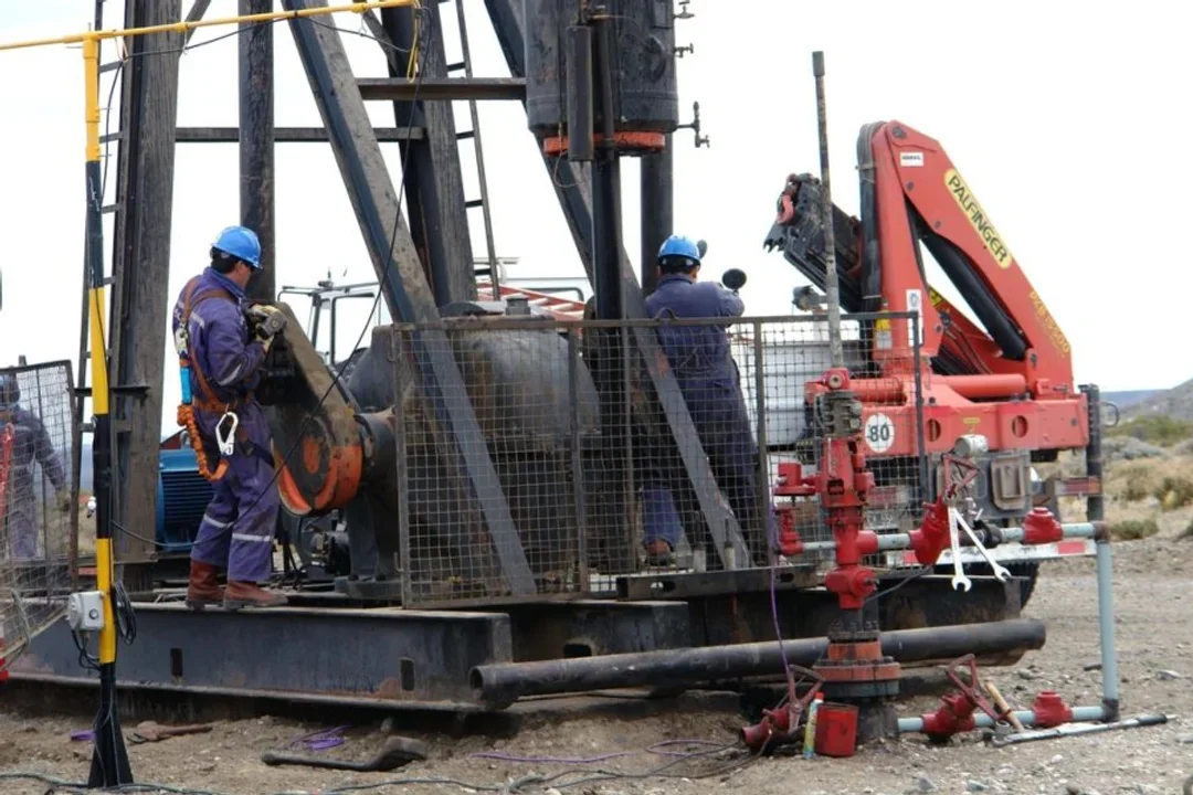 La suba de costos en dólares del país también afectó a la cuenca Neuquina