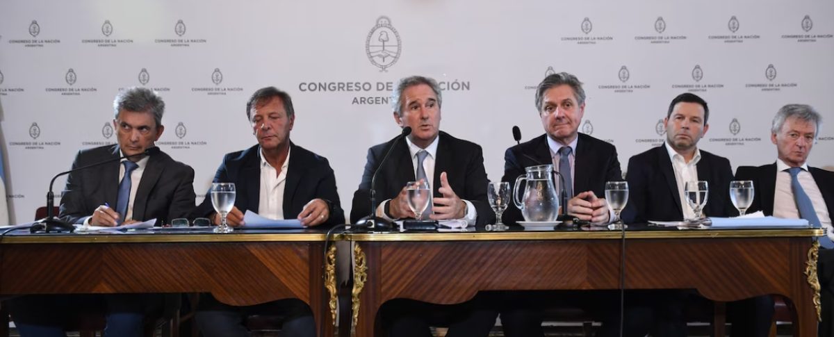 Gobierno Congreso negociación con FMI