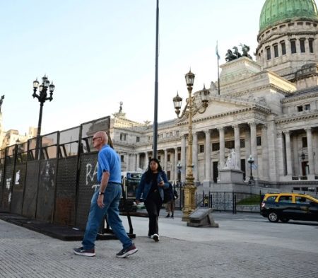 Congreso policías marcha jubilados