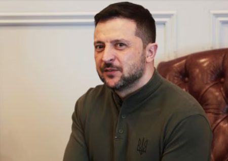 Zelensky Ucrania implique su rendición