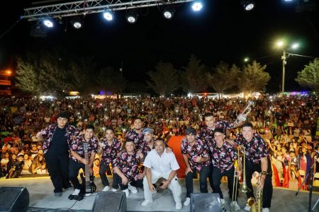 Multitud en la Fiesta de los Pescadores