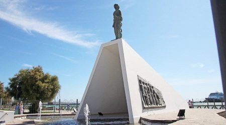 Puerto Madryn Hora del Planeta