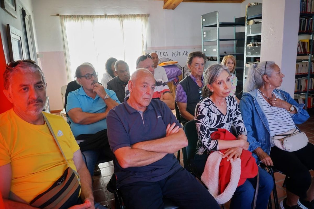 Biss reunieron vecinos de Playa Unión