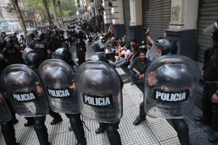 Policías heridos marcha jubilados