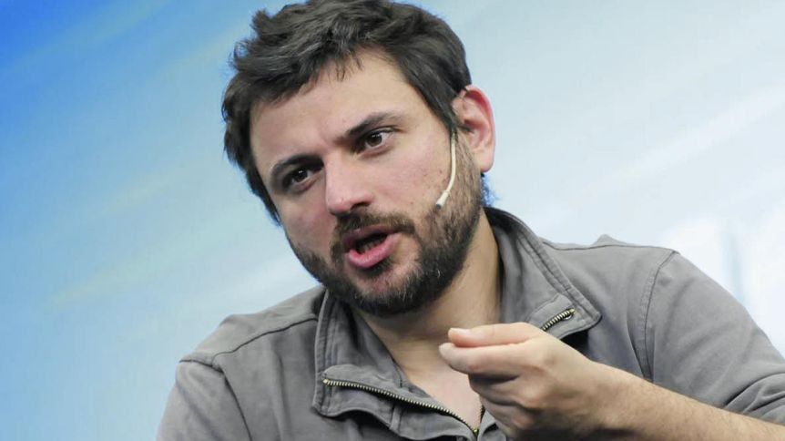 Grabois internado de urgencia