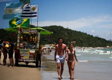 Turismo se mantiene