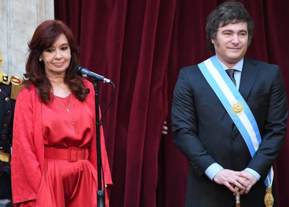 Kirchner criticó caída salarios