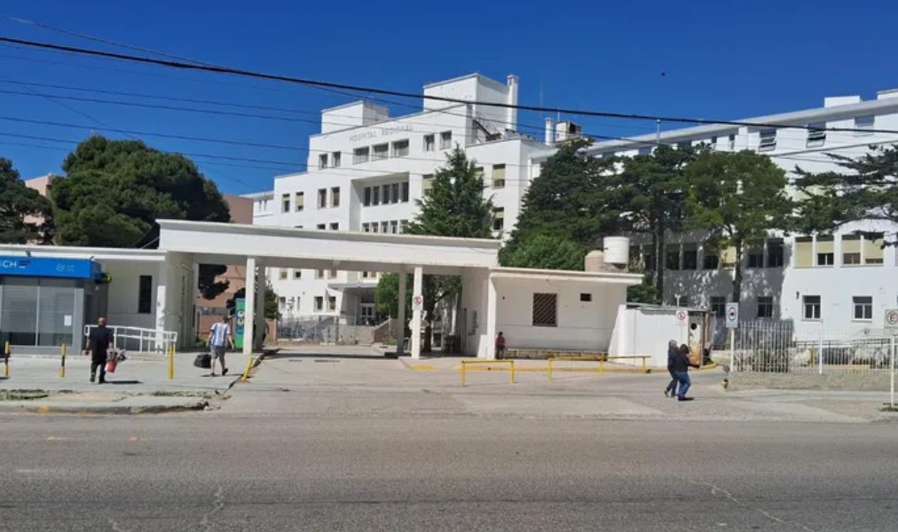 Jóvenes hospitalizados intoxicación