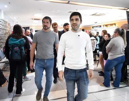Cinco vuelos por semana