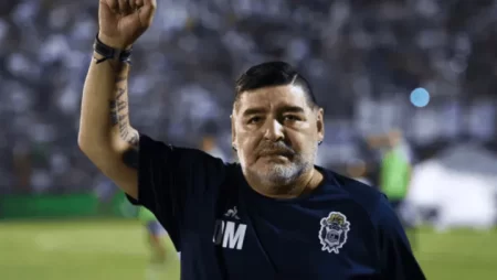Jucio de la muerte de Maradona