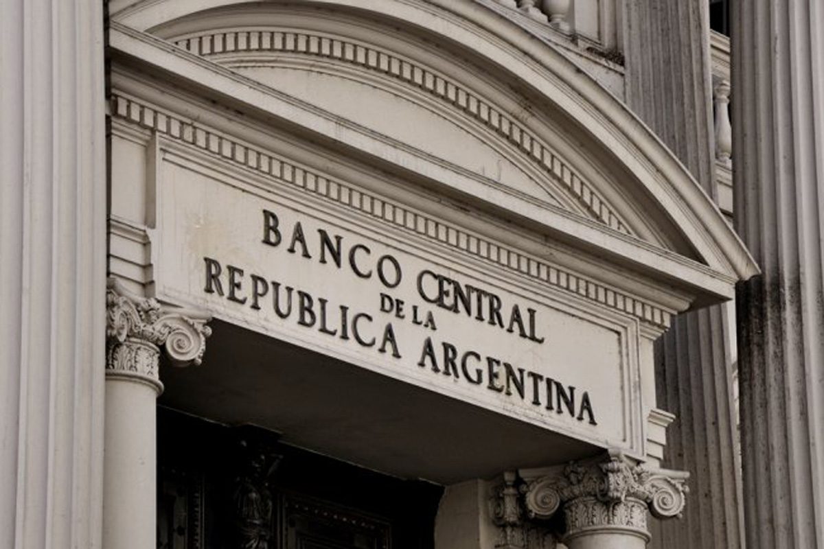 Primer desembolso FMI reservas