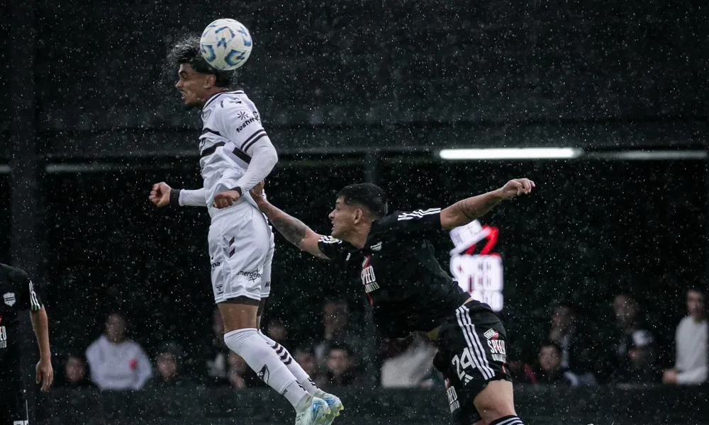 Riestra superó a Platense