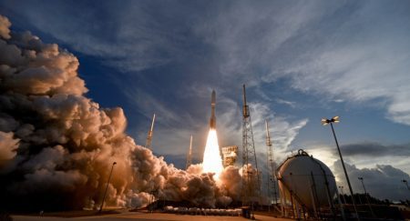 Amazon primeros satélites internet