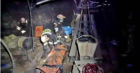 Mineros secuestrados en Perú