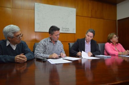 Chubut acordó con corralón de materiales para la construcción descuentos para los empleados públicos