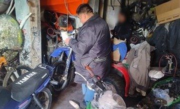 Cinco motos robadas fueron recuperadas en talleres clandestinos de Trelew