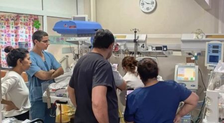 Hospital de Puerto Madryn brindó novedoso tratamiento a un bebé que al nacer presentó cuadro de hipertensión pulmonar