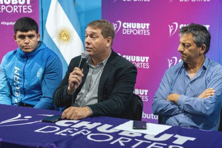 Biss y Reyes presentaron evento de box para el próximo viernes en el gimnasio “Héroes de Malvinas”