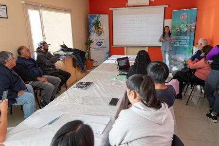 Ambiente Municipal de Rawson promueve la capacitación en compost y lombricultura