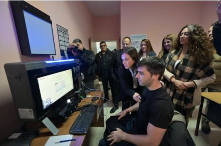 Nacho Torres puso en funcionamiento la primera estación de Telediagnóstico de Camarones