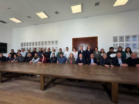 intendentes y jefes comunales
