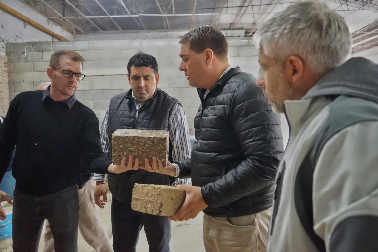 Rawson proyecto ladrillos ecológicos