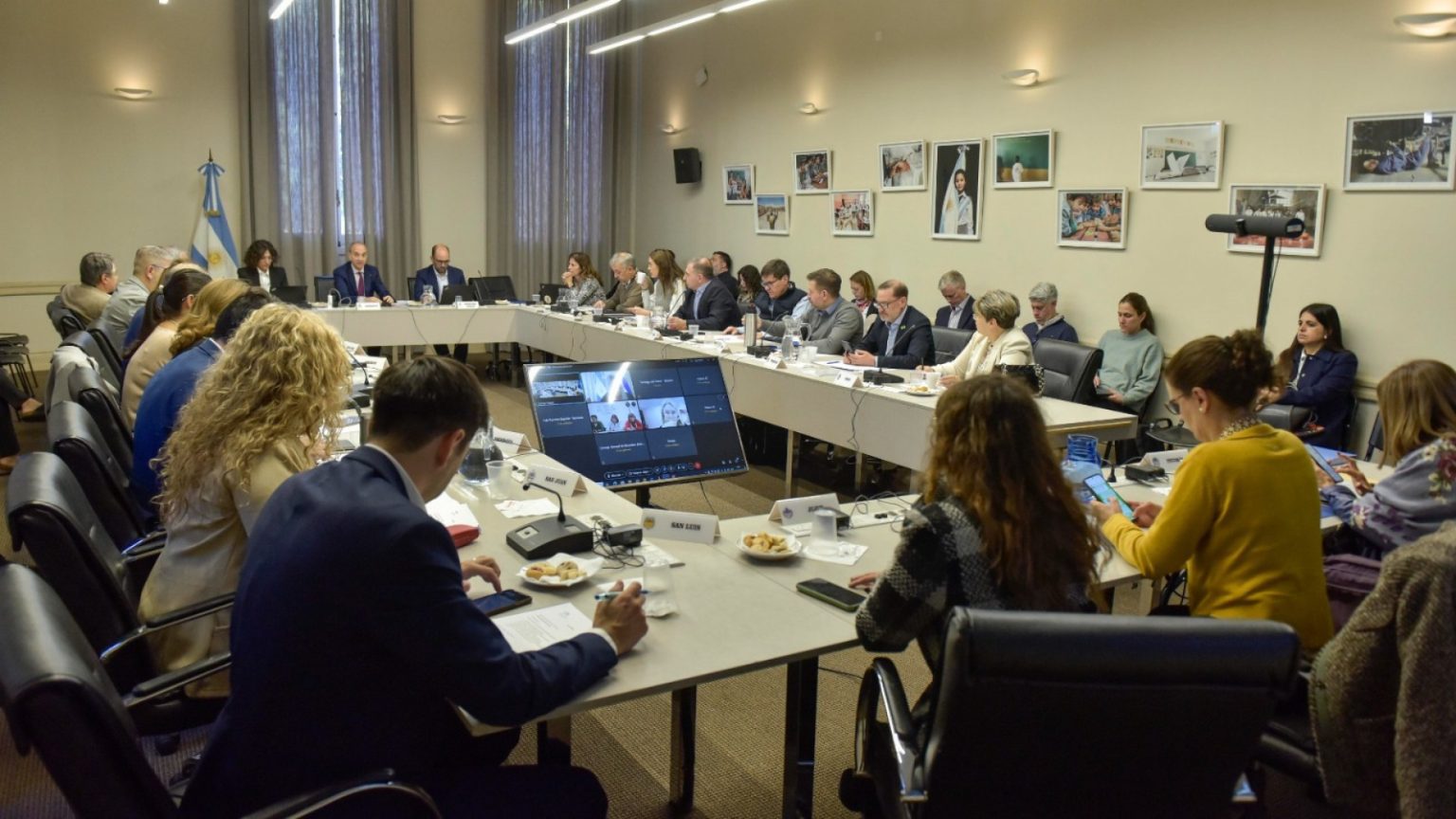 Chubut Asamblea Consejo Educación