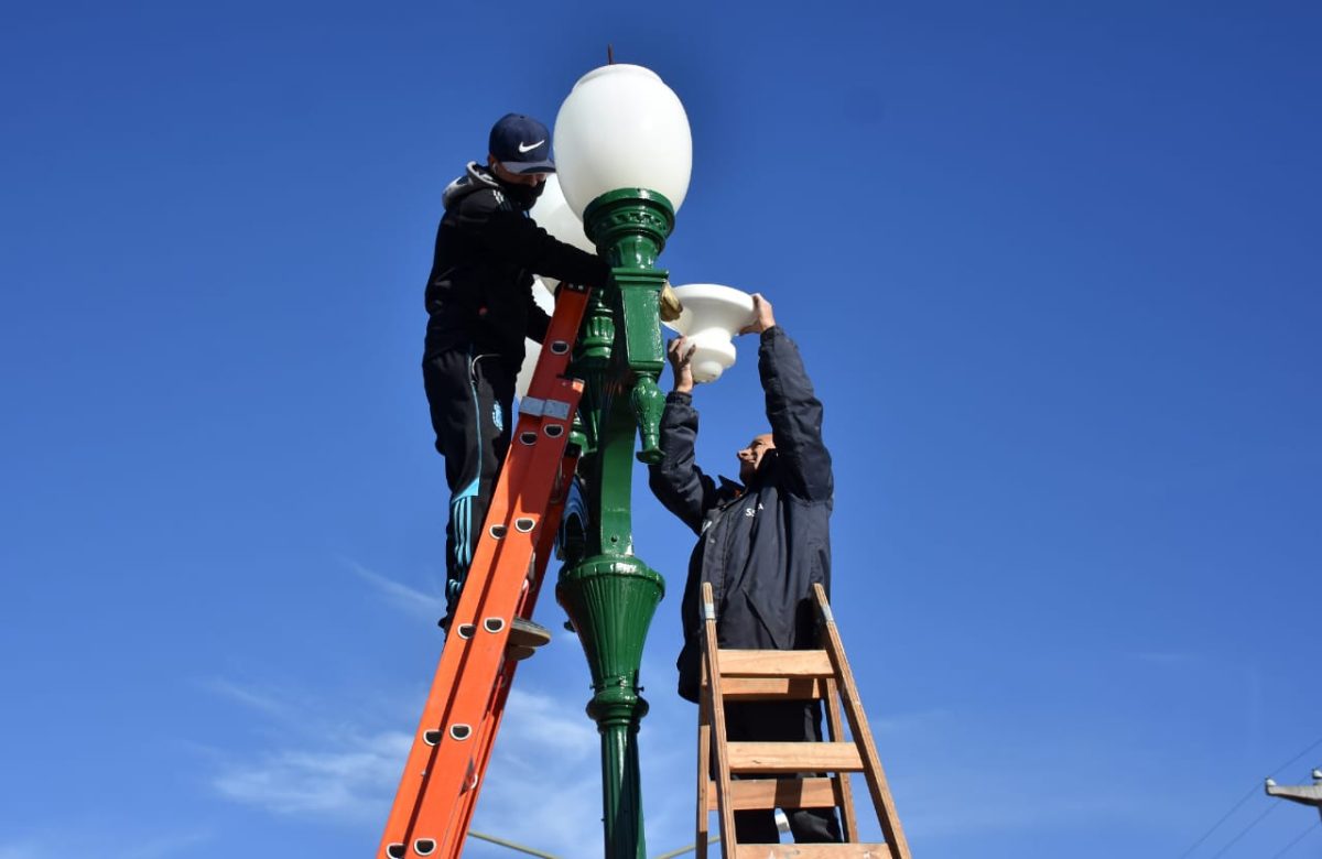 Municipio recuperación farolas