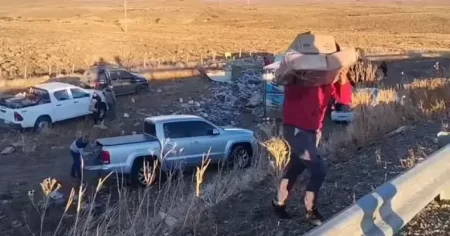 Se volcó un camión