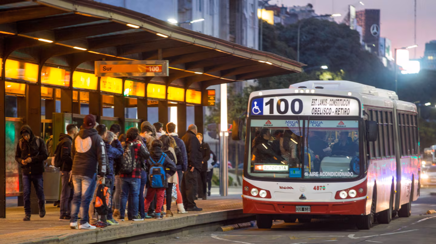 Sigue el conflicto con los choferes y Transporte