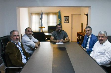 Esquel - Apertura de sobres para la construcción de una sede de la Defensoría Pública Nacional en Esquel