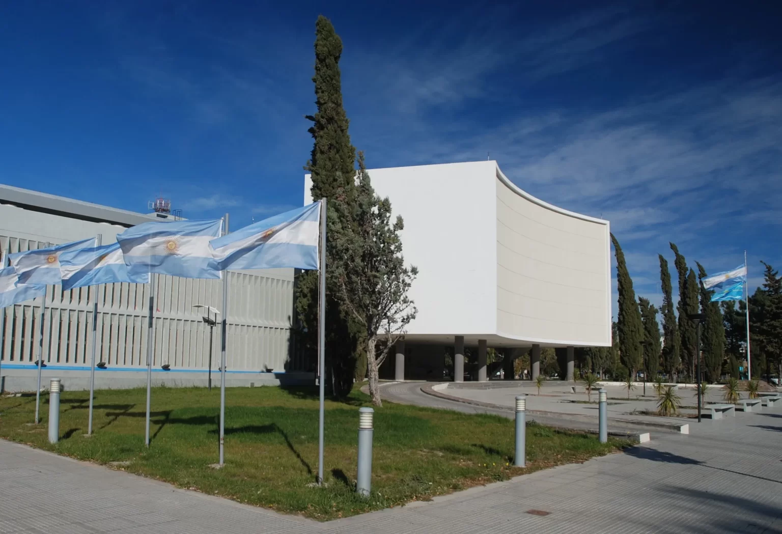 Torres solicita prórroga de emergencia económica en Chubut por 18 meses