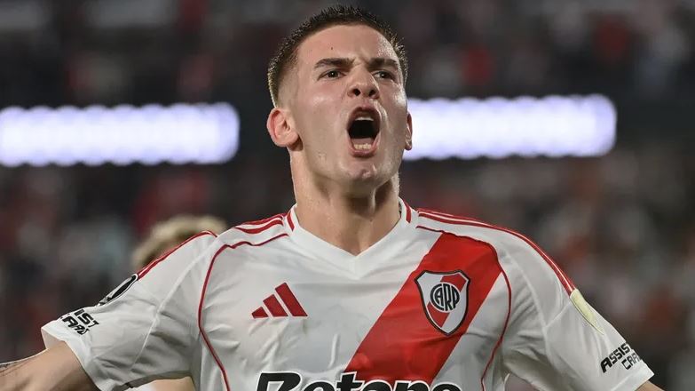Nuevo jugador de Real Madrid - Franco Mastantuono firmó contrato