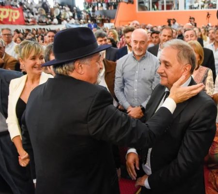 “El color es el del pueblo”: Othar responde a críticas sobre tintes políticos