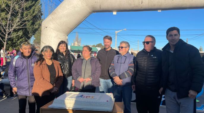 Trelew acompañó los 55 años del barrio Sarmiento