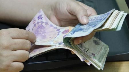 Una familia tipo necesitó $1.110.624 para no ser pobre en mayo