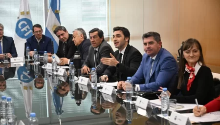 Nacho Torres y gobernadores impulsan una reforma fiscal más justa y federal para beneficiar a las provincias
