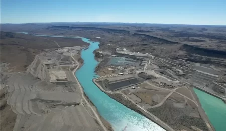 Presa Nacimiento Río Senguer