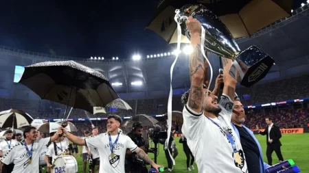 Boca negocia por Nacho Vázquez